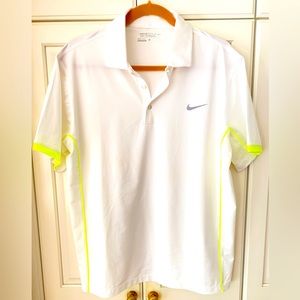 Nike Dri-FIT Victory Men's Golf Polo. Chest 44" White wz neon yellow pipes.